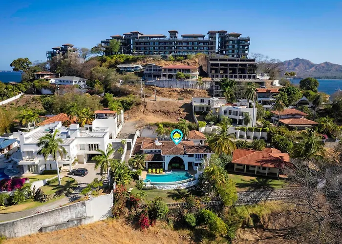 Dreamy Spanish-style With Sweeping Ocean Views, Elegant Nautical Design & Giant Infinity Pool * Playa Flamingo