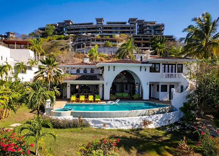 Сasa de vacaciones Dreamy Spanish-style With Sweeping Ocean Views, Elegant Nautical Design & Giant Infinity Pool Playa Flamingo