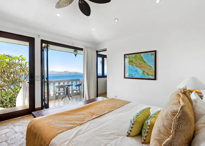 Dreamy Spanish-style With Sweeping Ocean Views, Elegant Nautical Design & Giant Infinity Pool Playa Flamingo