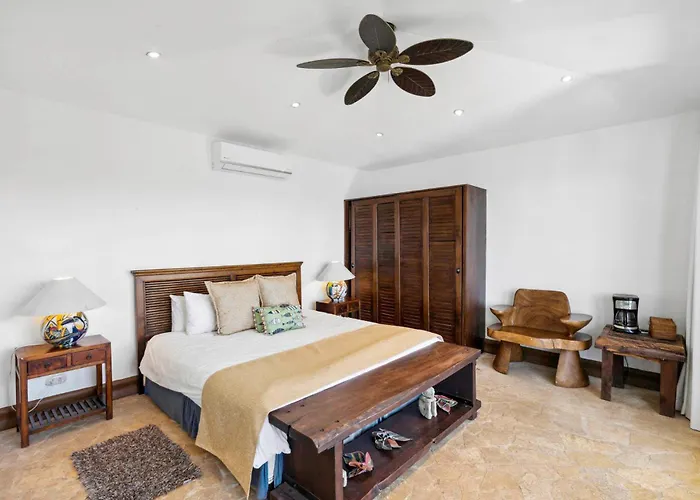 Dreamy Spanish-style With Sweeping Ocean Views, Elegant Nautical Design & Giant Infinity Pool * Playa Flamingo