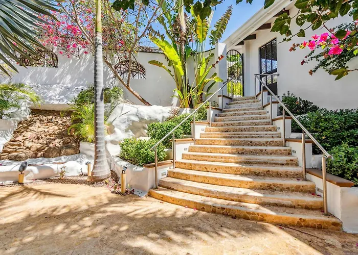 Сasa de vacaciones Dreamy Spanish-style With Sweeping Ocean Views, Elegant Nautical Design & Giant Infinity Pool Playa Flamingo