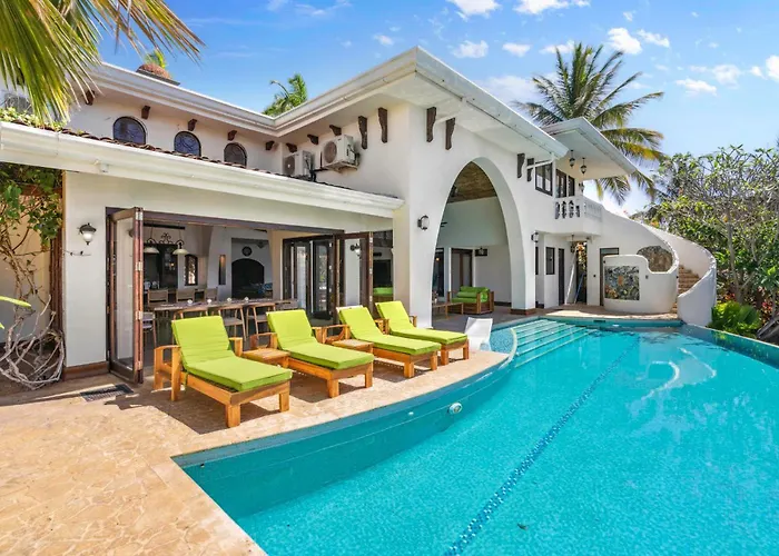 Dreamy Spanish-style With Sweeping Ocean Views, Elegant Nautical Design & Giant Infinity Pool